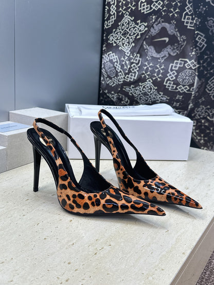 Saint Laurent Guermantes Slingback Pumps