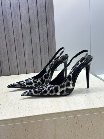 Saint Laurent Guermantes Slingback Pumps