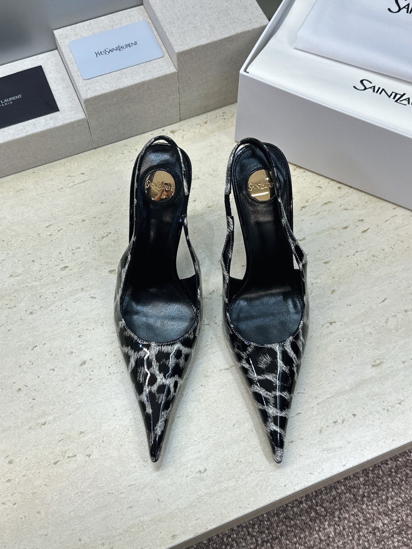 Saint Laurent Guermantes Slingback Pumps