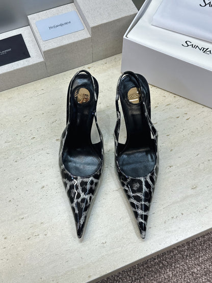 Saint Laurent Guermantes Slingback Pumps