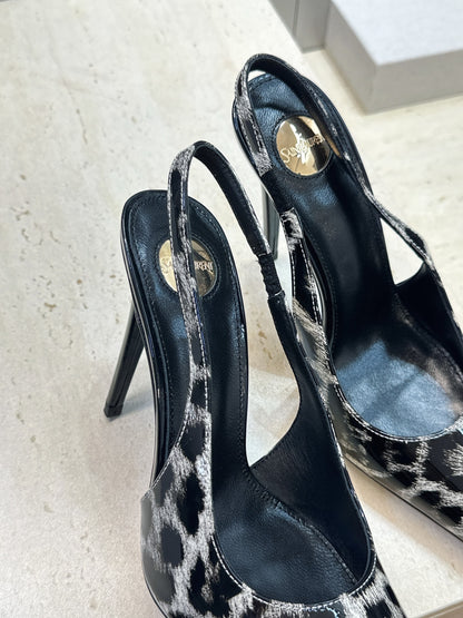 Saint Laurent Guermantes Slingback Pumps