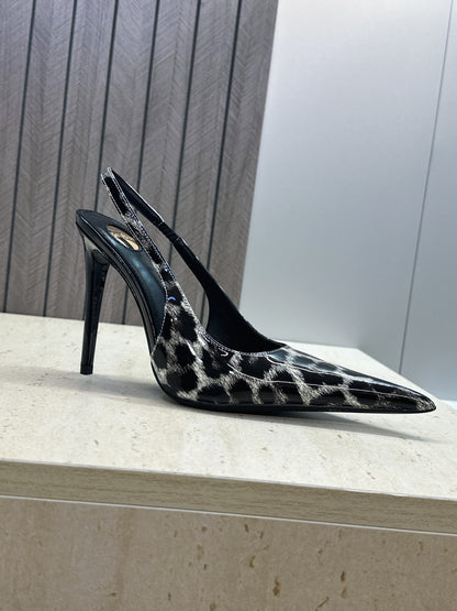 Saint Laurent Guermantes Slingback Pumps