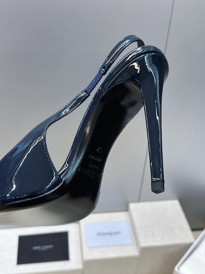 Saint Laurent Guermantes Slingback Pumps