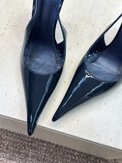 Saint Laurent Guermantes Slingback Pumps