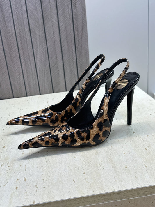 Saint Laurent Guermantes Slingback Pumps