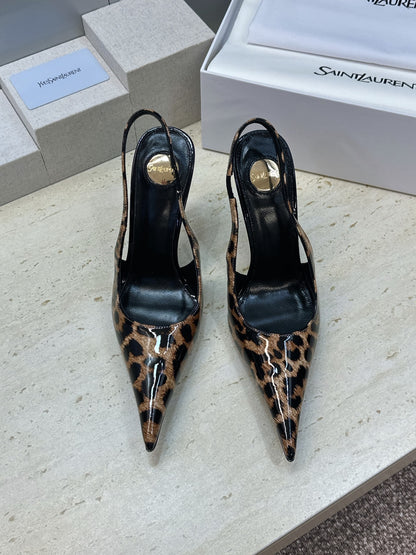 Saint Laurent Guermantes Slingback Pumps