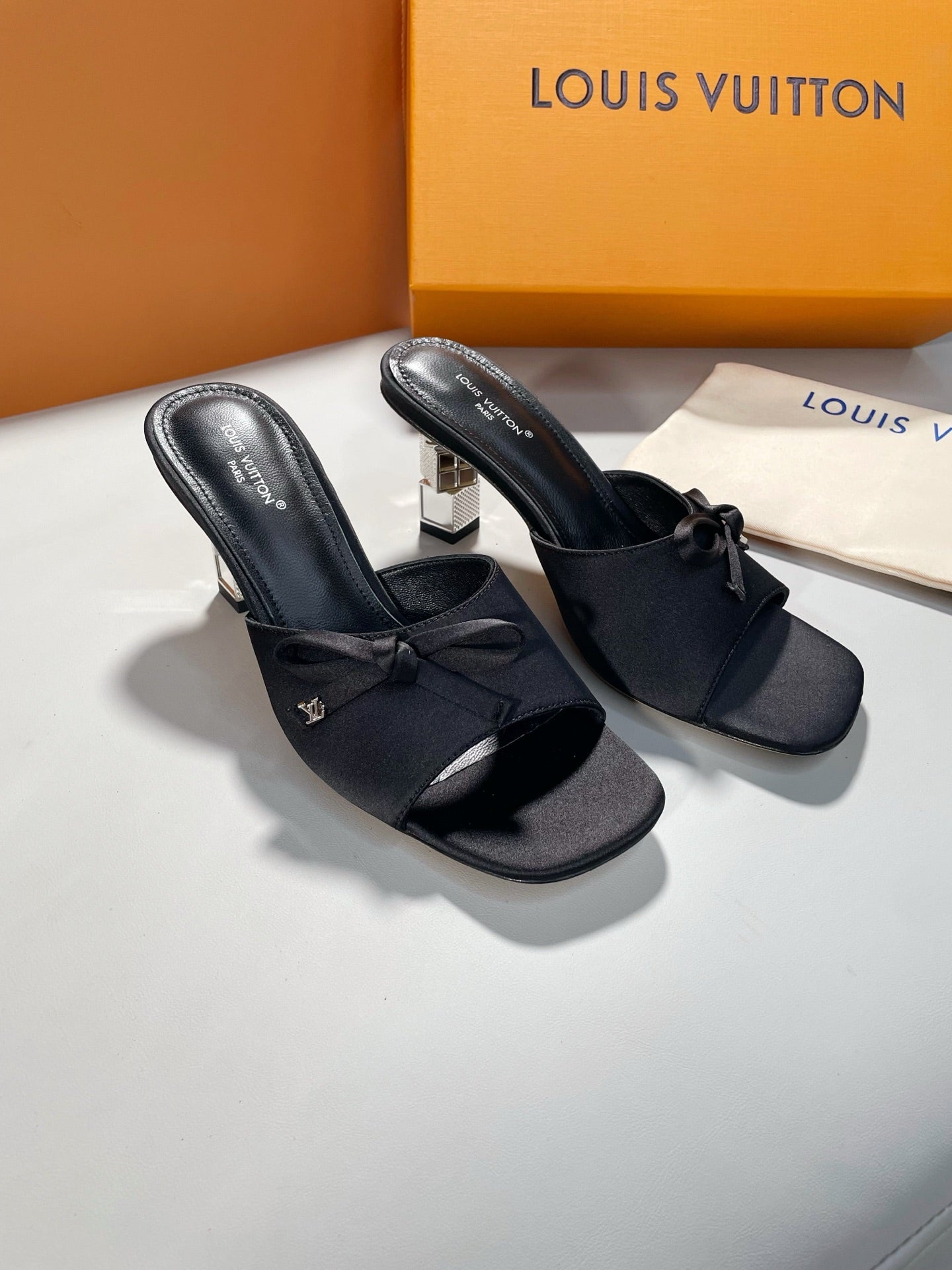 Louis Vuitton Cube Mule