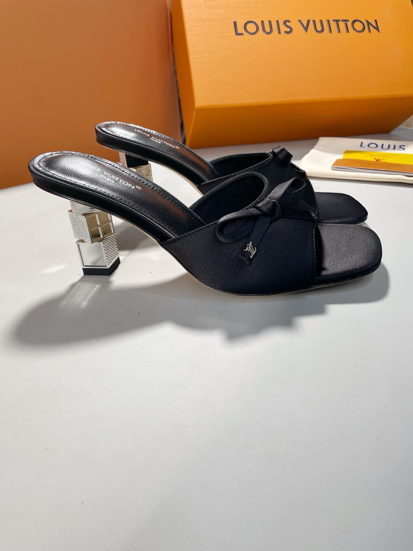 Louis Vuitton Cube Mule