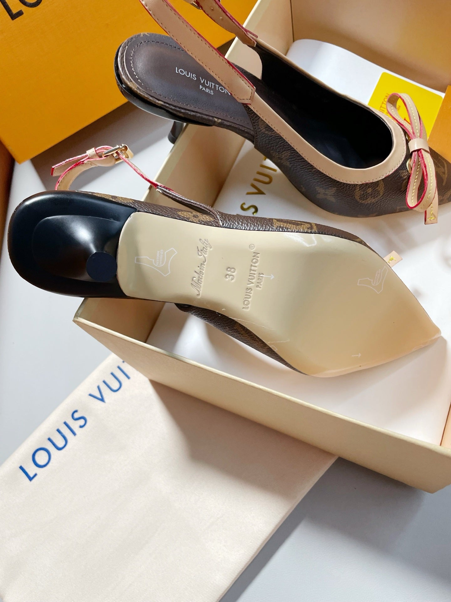 Louis Vuitton 6AM Slingback Pump