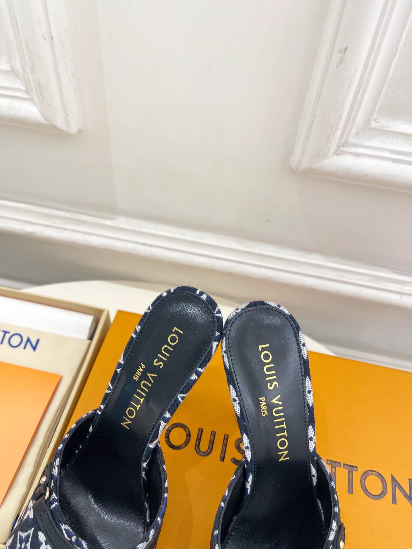 Louis Vuitton 6Am Mule