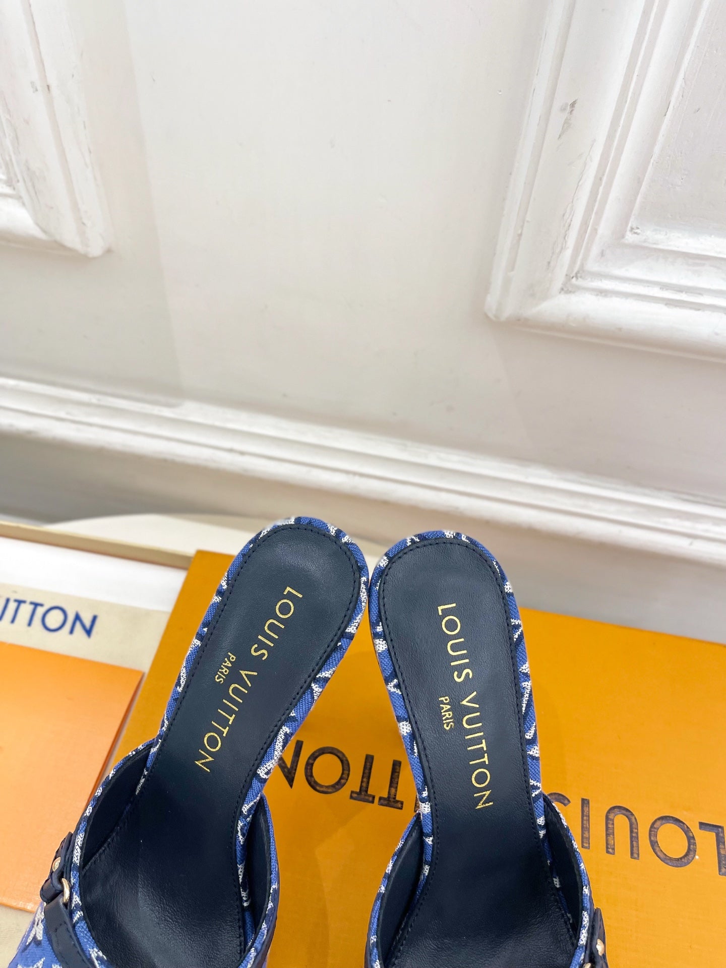 Louis Vuitton 6Am Mule